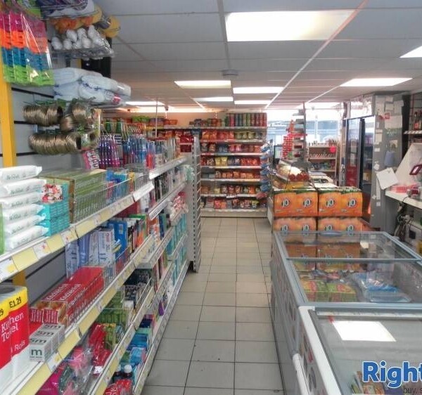Freehold Convenience Store & Off-License Located In Polesworth Photo 7