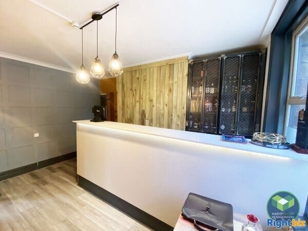 RESTAURANT & BAR: UPPERMILL: Photo 7