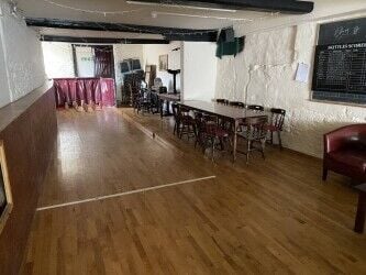 SOMERSET/DORSET BORDER - BUSY COMMUNITY FREEHOUSE IN LARGE VILLAGE Photo 7