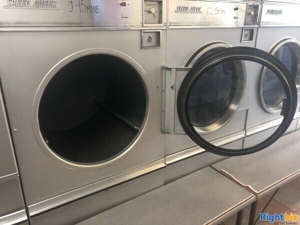 Launderettes and linens shop for sale in london Photo 7