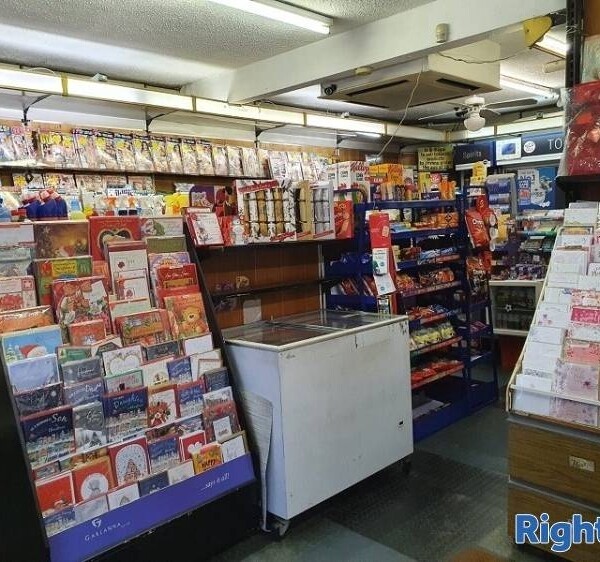 Extremely well established Convenience Store for sale Photo 7