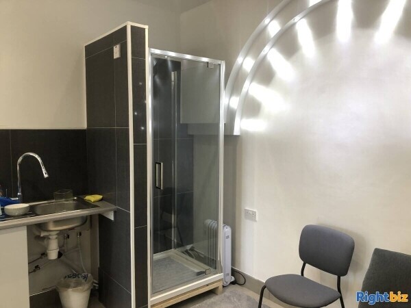 Car Showroom Lease for Sale Photo 8