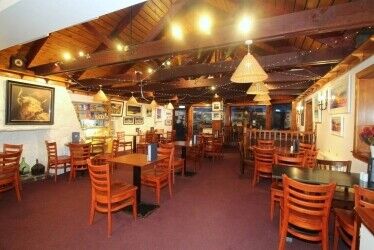 Charming Craft Shop, Coffee Shop, Gallery and Owners House Set in the stunning location of Glencoe Photo 7
