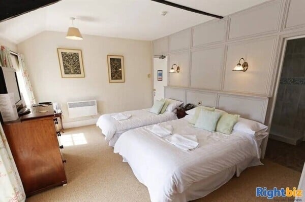 Stunning & Exceptionally Profitable Devon Village Inn With Letting Rooms Photo 7