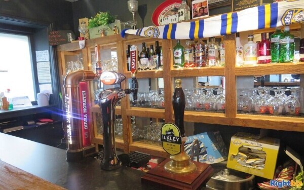 Well-known, Local & Popular, Free of Tie Bar Business Photo 7