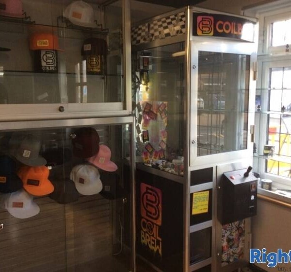 Popular Vape Store with Games Room Photo 7