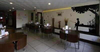 Cafe & Sandwich Bars For Sale in Filey Photo 7