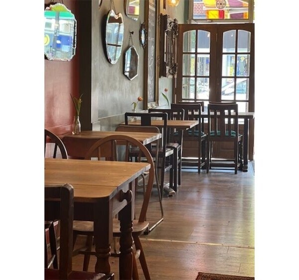 Reputable Cafe/Bistro For Sale Photo 7