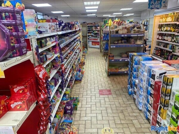 Barry, Wales - Lease Hold Convenience Store (NWP618) Photo 7