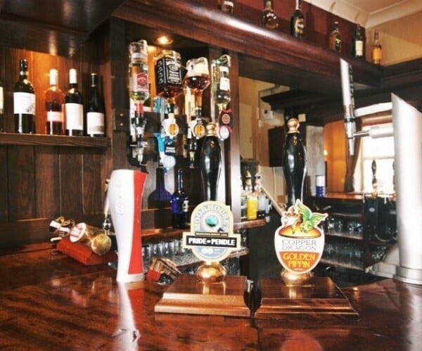 Hub of The Community Pub Photo 7