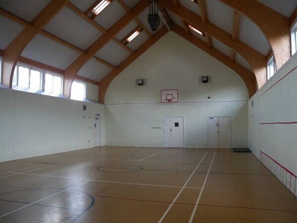 FORMER 100 BED MENTAL HEALTH HOSPITAL IN PLOT CIRCA 8 ACRES Photo 7