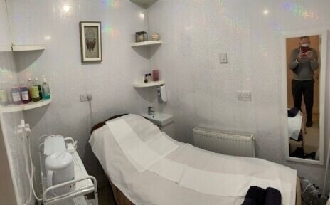 High Street Hair & Beauty Salon West Midlands Photo 7