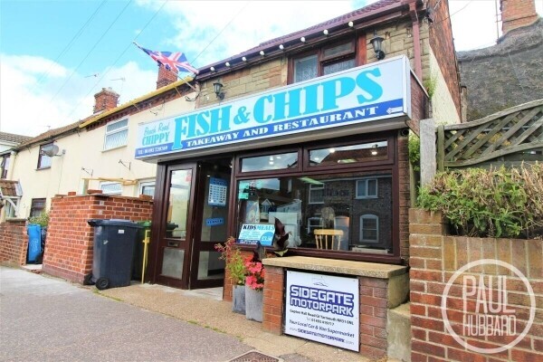 Popular Fish & Chip Shop in Caister-on-Sea, Norfolk. Photo 7