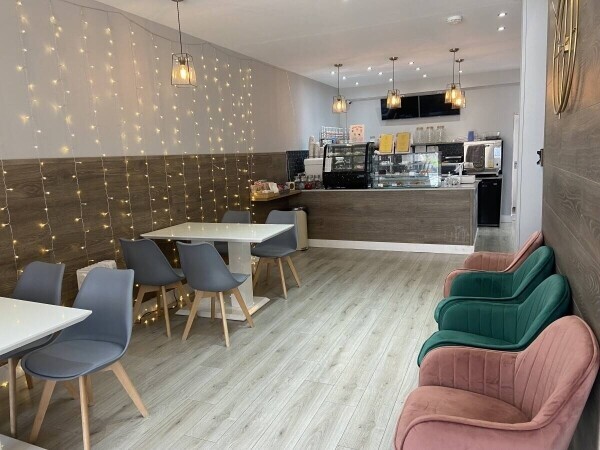 Two storey cafe - Town Centre Location QUICK SALE Photo 7