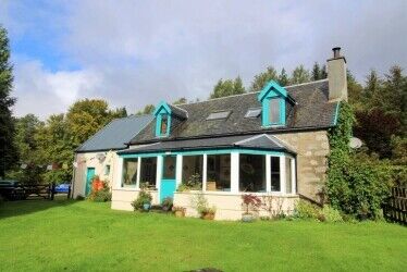 Excellent Hostel Business plus Owners House in a Spectacular Location near Spean Bridge Photo 7