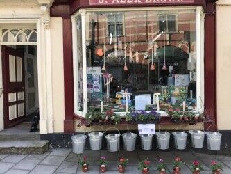 Hardware shop for sale in Bradford on Avon Photo 1