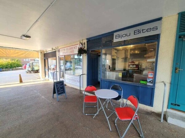 A café/take-away for sale in a great location Photo 7