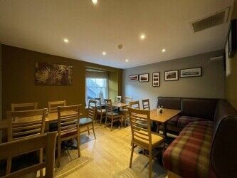 A WELL-ESTABLISHED CONTEMPORARY CAFÉ  LOCATED WITHIN THE HEART OF DRONFIELD Photo 7