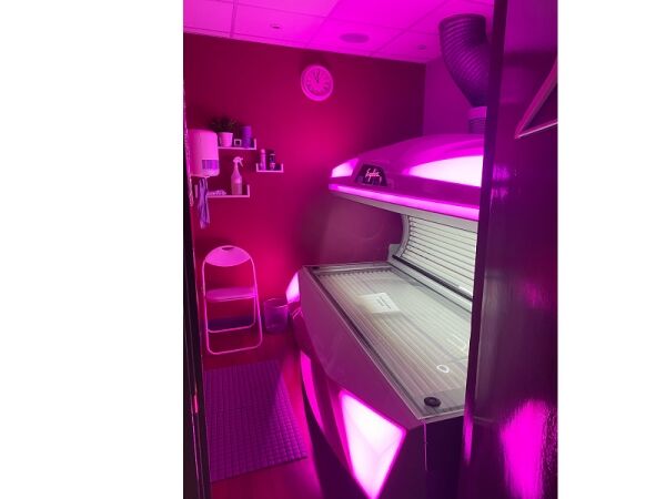Well Established Beauty Salon For Sale Photo 7