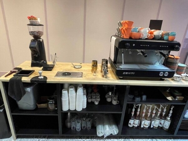 Award Winning and Beautifully presented Boutique Coffee shop and Cafe in Dalkeith, Midlothian. Photo 7