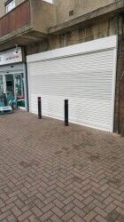 NEW TAKEAWAY WITH 10 YEAR LEASE - Huge Garage/Storage Photo 6