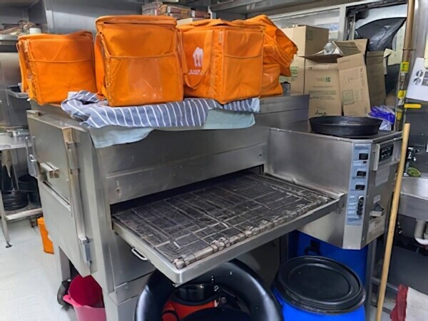 HIGH TURNOVER FISH CHIPS AND PIZZA TAKEAWAY FOR SALE IN NORTHUMBERLAND Photo 7