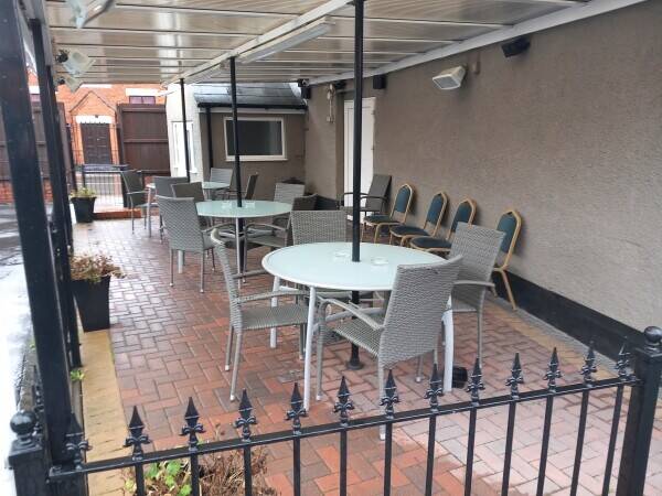 WARWICKSHIRE – WELL ESTABLISHED AND PROFITABLE TRADITIONAL WET LED COMMUNITY PUB ON EDGE OF BUSY TOW Photo 7