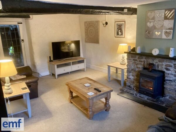 VILLAGE STORES, POST OFFICE & TEAROOM Photo 7