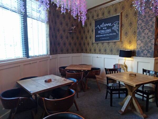 DERBYSHIRE - TOWN CENTRE PUBLIC HOUSE & RESTAURANT ON THE EDGE OF THE PEAK DISTRICT NATIONAL PARK Photo 7