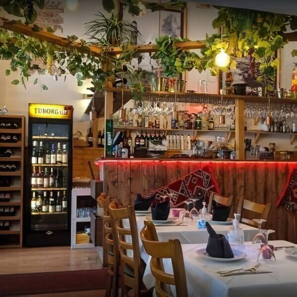 Lebanese Restaurant in Chesham Photo 7