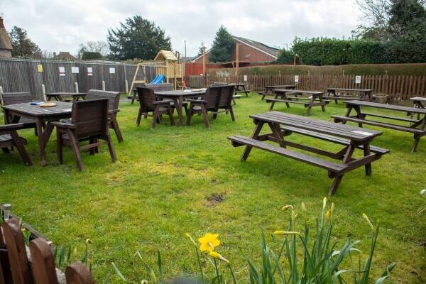 KENT - POPULAR COMMUNITY PUB Photo 7