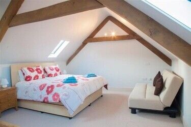 Stunning Freehold Holiday Barn - Oxfordshire Photo 7