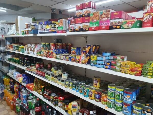 A CONVENIENCE STORE Photo 7