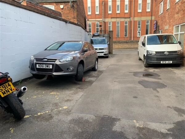 WELL REVIEWED LEASEHOLD MOT GARAGE SERVICES - DERBYSHIRE Photo 7