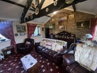 Kennels, Cattery & Equestrian businesses For Sale in Colne Photo 7