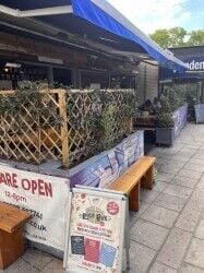 Street food restaurants/takeaway have many different options