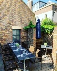 LONDON - PRIME BAR & RESTAURANT INVESTMENT IN AFFLUENT AREA Photo 7