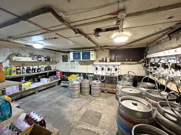 WEST YORKSHIRE - PUB IN POPULAR MARKET TOWN Photo 7