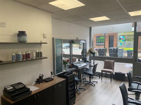 Long Established & Well Known Hair Salon - EDINBURGH Photo 7
