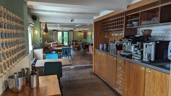 EAST SUSSEX - HIGH QUALITY PREMISES TO LET CLOSE TO TOURIST ATTRACTIONS Photo 7