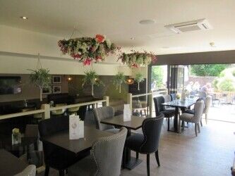 Superb 12-Bedroom 4 -Star Boutique Hotel in heart of Scotland’s Golf Coast Photo 7