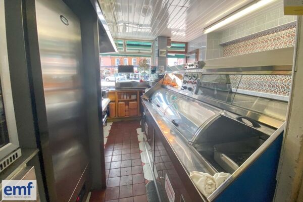 FISH & CHIP SHOP TAKEAWAY – HOLT, NORTH NORFOLK Photo 7