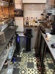 Milford on sea- cafe for sale- 25 covers with kitchen, bar area and adaptability Photo 7