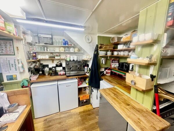 Leasehold Café Located In Fowey Photo 7