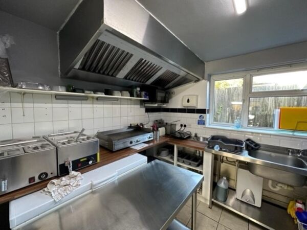 Leasehold Sandwich Bar Located In Attleborough, Nuneaton Photo 7