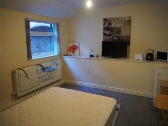 Licenced Trade, Pubs & Clubs For Sale in Goole Photo 7