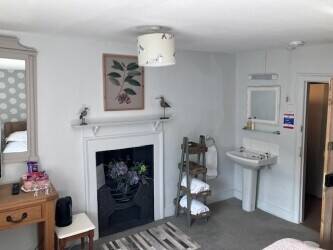 YORKSHIRE GOLDEN TRIANGLE.  THE ULTIMATE LIFESTYLE BUSINESS: TEAROOM, GIFTS, HOLIDAY COTTAGE & B&B Photo 7