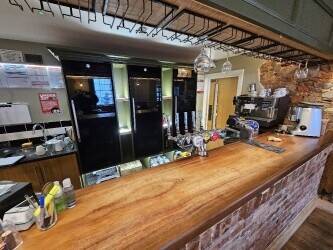 Exceptionally Well Equipped & Presented 100 Cover Town Centre Restaurant & Bar Premises Photo 7