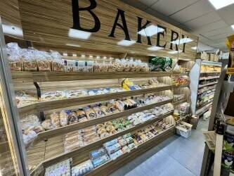 OFF LICENSE IS FOR SALE IN PRIME LOCATION OF HARRINGAY, HUGE POTENTIAL TO INCREASE SALES. Photo 7