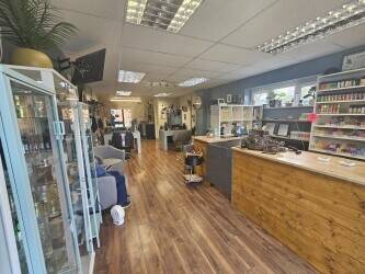 Recently refurbished busy hairdressers for sale in Basingstoke. Photo 7